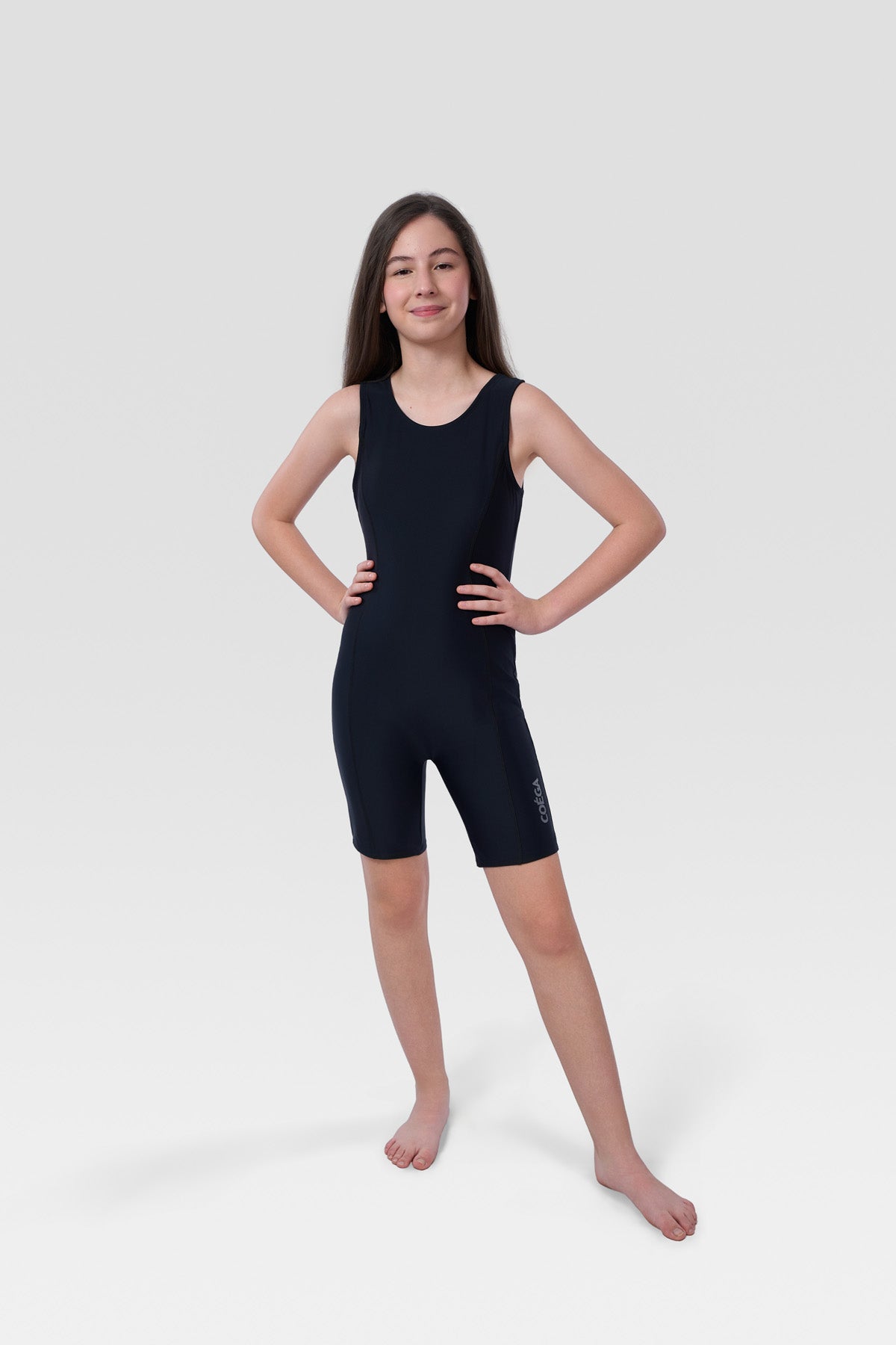 شورت سباحة قصير للفتيات من COEGA